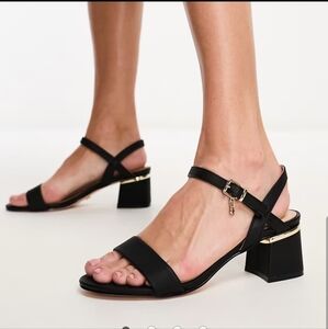 Office heeled sandals size 9.5 women's